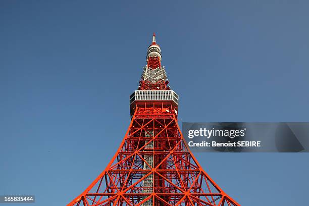 tokyo tower - torre di tokyo foto e immagini stock