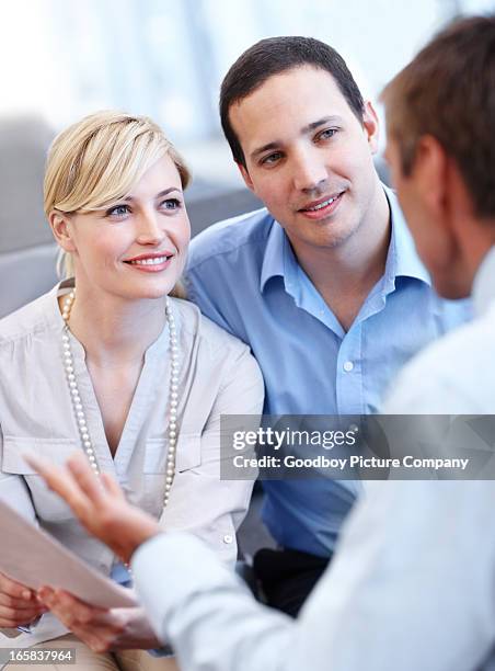 sie werden empfehlungen für eine vielversprechende zukunft und stabil - vertikal stock-fotos und bilder