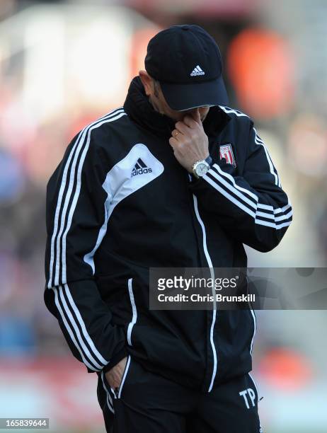 Stoke City Manager Tony Pulis reacts during the Barclays Premier League match between Stoke City and Aston Villa at the Britannia Stadium on April 6,...