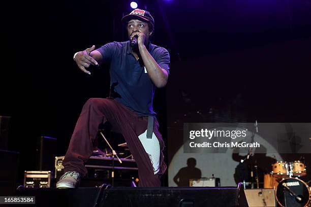 Fatlip Rapper 69 Fatlip Stock Photos, High-Res Pictures, and Images - Getty Images