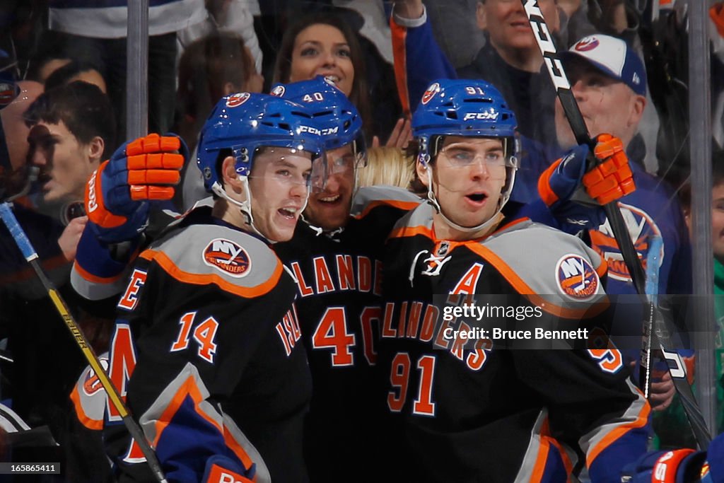 Tampa Bay Lightning v New York Islanders