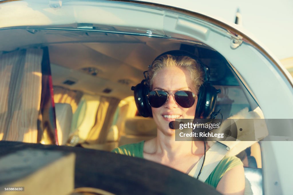 Mujer piloto