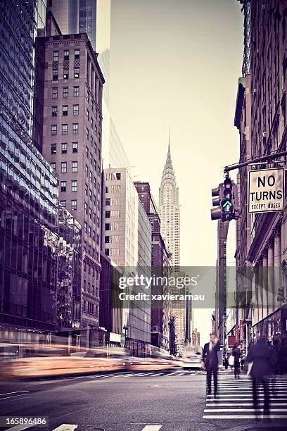 east 42nd  street - chrysler building stock pictures, royalty-free photos & images