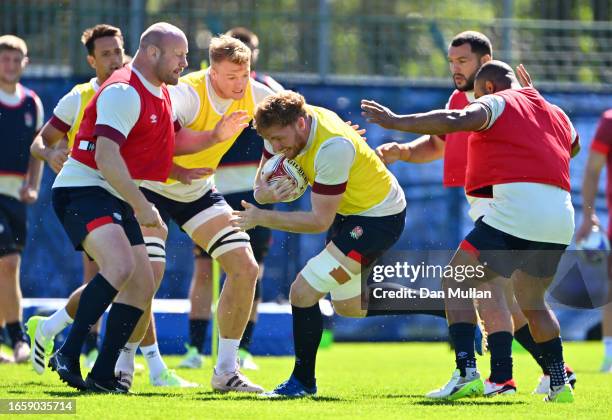 Ollie Chessum of England makes a break during a training session at Stade Ferdinand Petit on September 04, 2023 in Le Touquet-Paris-Plage, France....