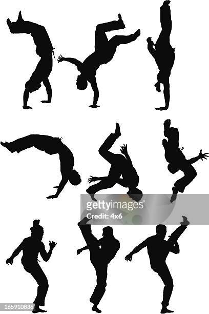 silhouette of people in action - capoeira 幅插畫檔、美工圖案、卡通及圖標