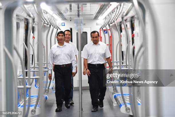 74 Crrc Zhuzhou Locomotive Co Stock Photos, High-Res Pictures, and ...