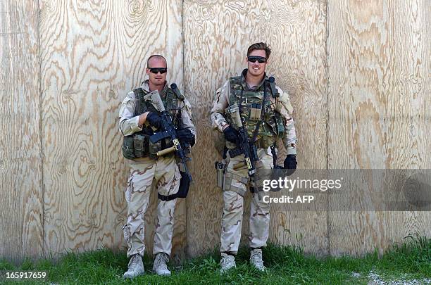 Dutch Soliders Dutch Soldiers Photos and Premium High Res Pictures - Getty Images