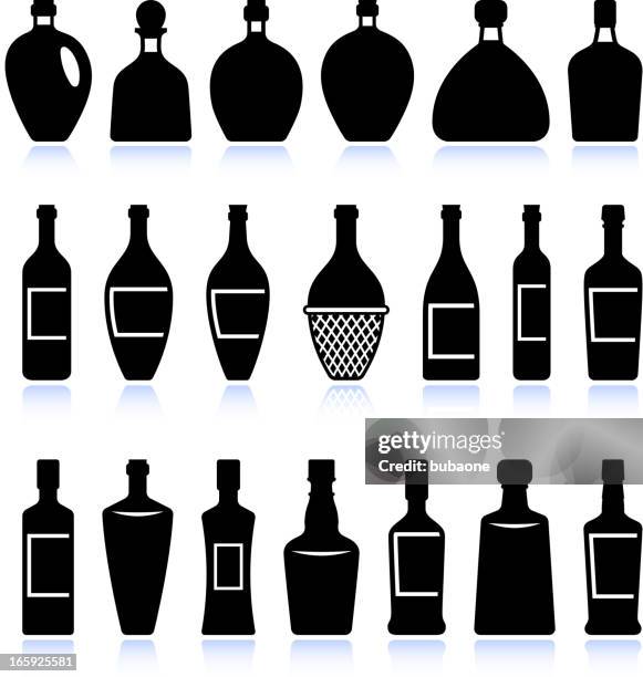 illustrazioni stock, clip art, cartoni animati e icone di tendenza di bottiglie di vino e alcolici & nero bianco icona vettoriale impostato - gin