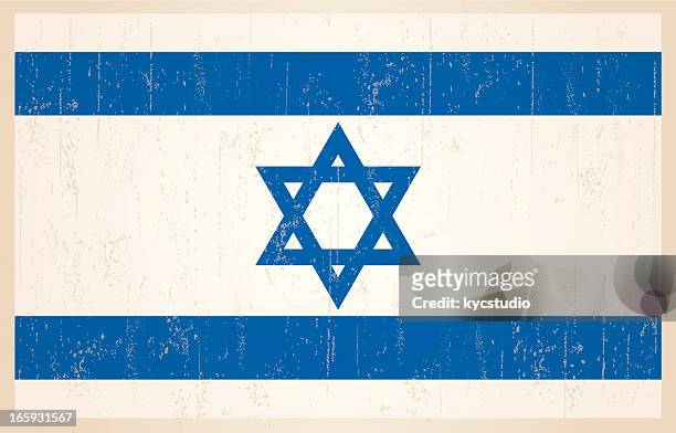 israelische flagge im grunge und retro-stil. - hebräisches schriftzeichen stock-grafiken, -clipart, -cartoons und -symbole