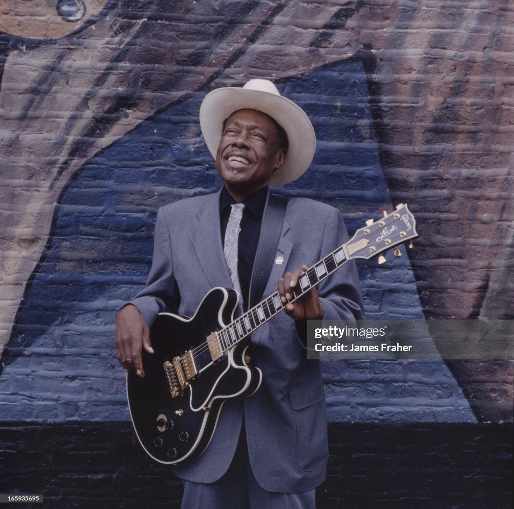 Jim Rogy Jimmy Rogers poses for a portrait in 1997 in Chicago, Illinois,... News ...