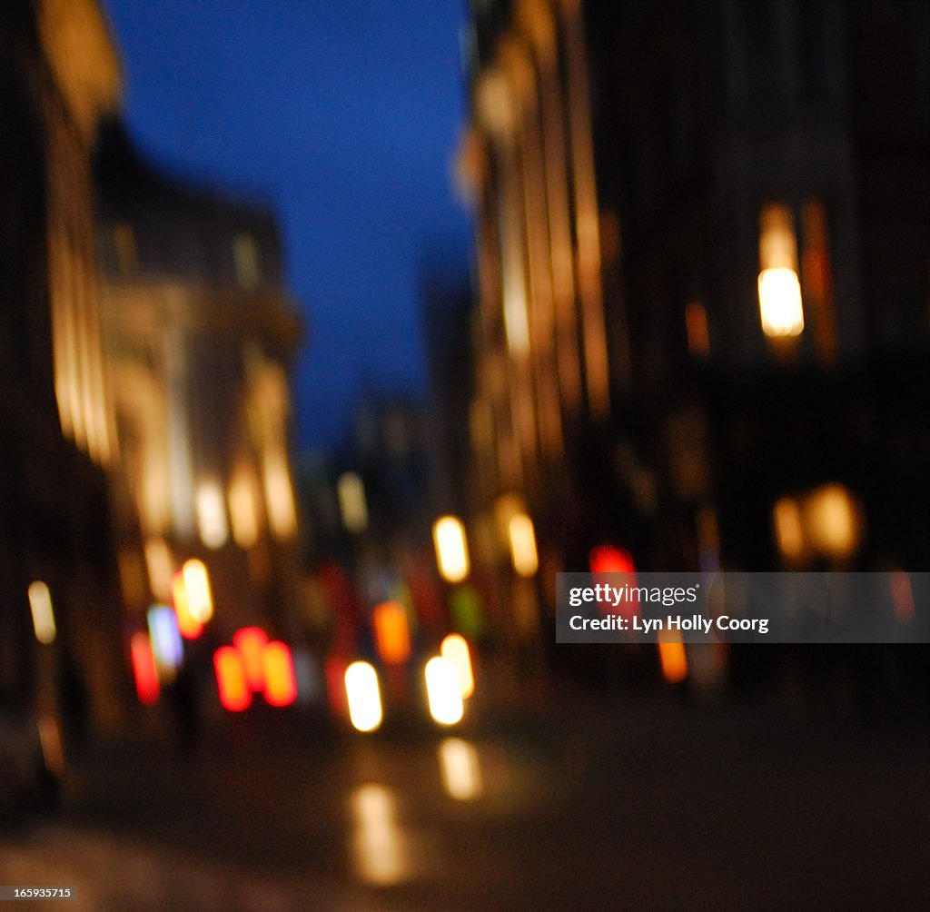 Blurred London street lights at night