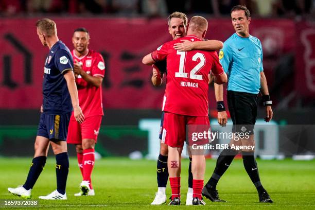 Wout Brama of Wouts All Stars hugging Jeroen Heubach of FC Twente 2010 & 2011 during the Farewell match of Wout Brama between FC Twente 2010 & 2011...