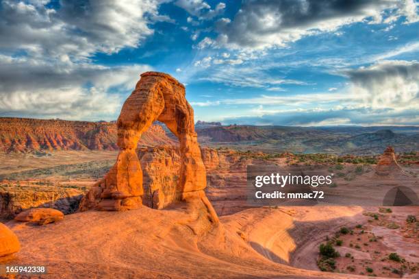 delicate arch, arches national park - delicate arch stock pictures, royalty-free photos & images