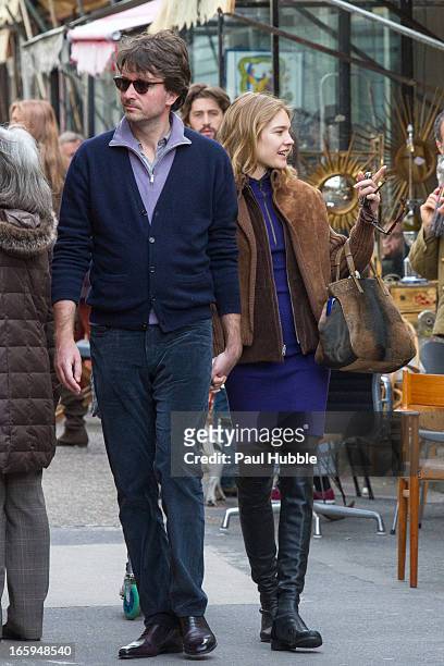 Photo : Mme Hélène Arnault, son fils Jean Arnault et sa compagne Zita d' Hauteville - Front Row du défilé Dior lors de la Fashion Week Homme  automne-hiver 2023/24 de Paris, France, le