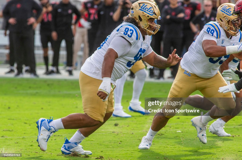 COLLEGE FOOTBALL: SEP 09 UCLA at San Diego State