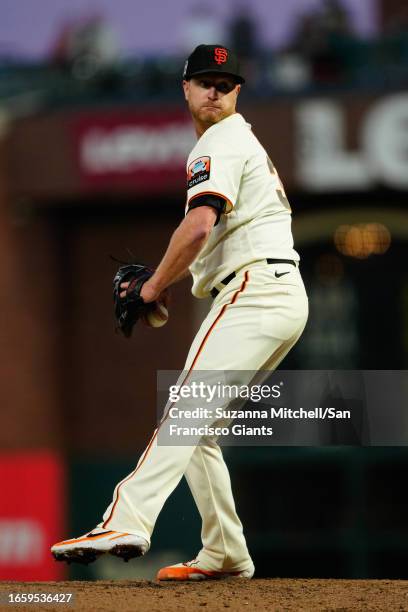 Alex Cobb of the San Francisco Giants pitching against the Cleveland Guardians at Oracle Park on September 11, 2023 in San Francisco, California.