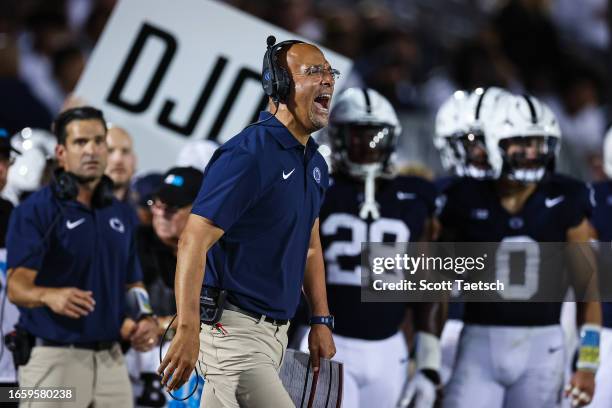 Head coach Neal Brown of the West Virginia Mountaineers reacts to a play against the West Virginia Mountaineers during the first half of the game at...