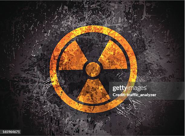 radioaktive verseuchung-symbol - radioactive wallpaper stock-grafiken, -clipart, -cartoons und -symbole