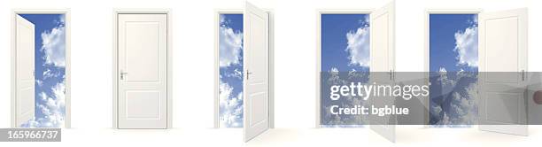 offene tür zum himmel - front door stock-grafiken, -clipart, -cartoons und -symbole