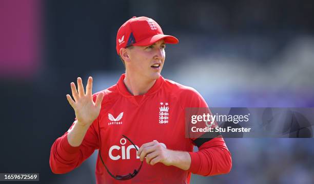 England fielder Harry Brook waves during the 3rd Vitality T20I between England and New Zealand at Edgbaston on September 03, 2023 in Birmingham,...