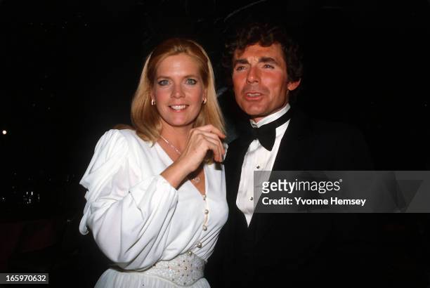 Meredith Baxter and her husband David Birney pose for a photograph at Night of 100 Stars event March 8, 1982 in New York City.