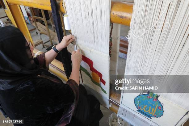 Iraq Textile 39,893 Women Of Iraq Stock Photos, High-Res Pictures, and Images ...