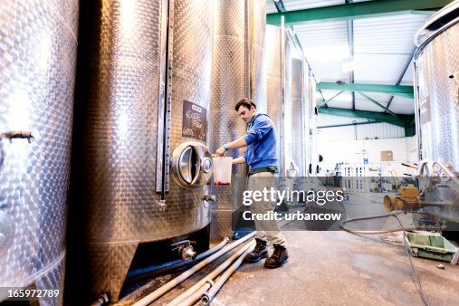Sampling fermentation tanks Sampling fermentation tanks