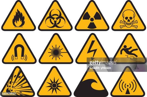 hazard-symbol - radioaktive strahlung stock-grafiken, -clipart, -cartoons und -symbole