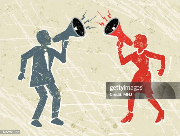 stockillustraties, clipart, cartoons en iconen met angry man and woman shouting at each other through megaphones - ruziemaken