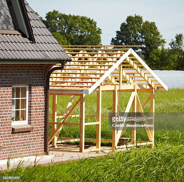 timber frame construction - shed stock pictures, royalty-free photos & images