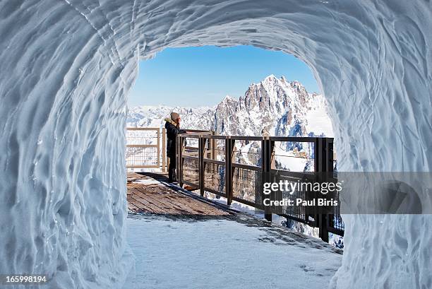 snow tunnel at aiguille du midi  french alps - aiguille de midi imagens e fotografias de stock