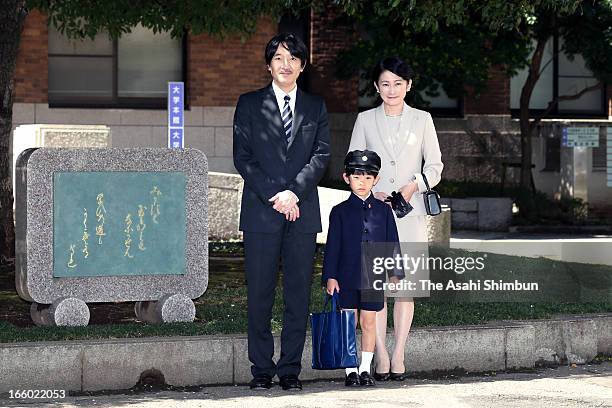 Prince Akishino, Prince Hisahito and Princess Kiko of Akishino pose for photographs at Ochanomizu University Elementary School to attend Prince...