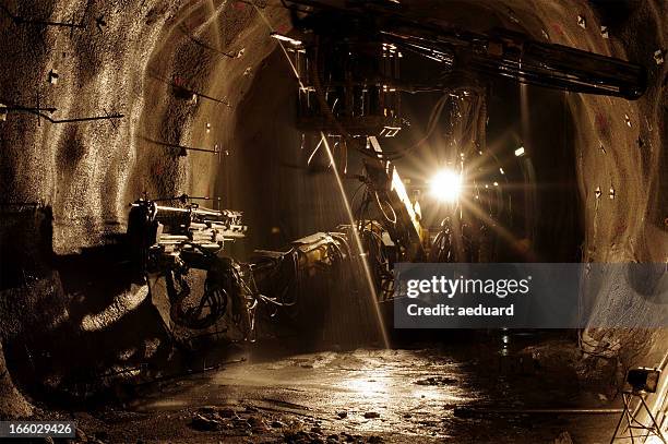 underground mining website - mining machinery stock-fotos und bilder