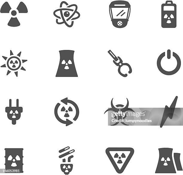 ilustraciones, imágenes clip art, dibujos animados e iconos de stock de símbolos de la energía nuclear - hazmat