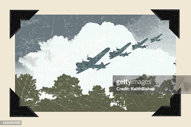 illustrazioni stock, clip art, cartoni animati e icone di tendenza di guerra mondiale due raid aereo - bomber