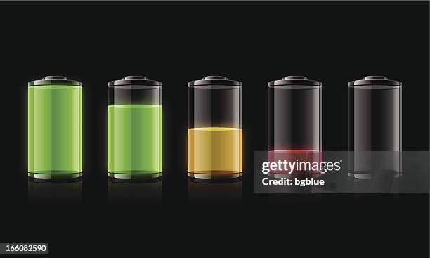 illustrazioni stock, clip art, cartoni animati e icone di tendenza di della batteria - caricare attività