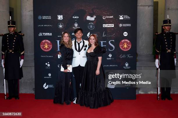 Andrea Legarreta, Alessio Valentini and Nina Rubin pose for a photo during the Red Carpet of `Heroes´movie premiere at Castillo de Chapultepec on...