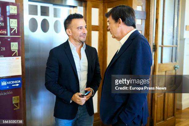Film director Alejandro Amenabar and UIMP Rector Magnificent, Carlos Andradas , on his arrival at a press conference before receiving the Menendez...