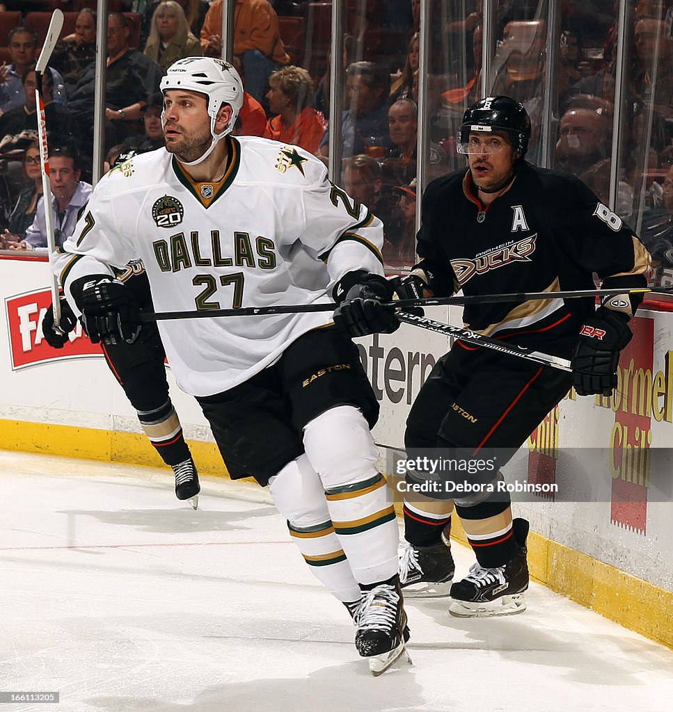 Dallas Stars v Anaheim Ducks