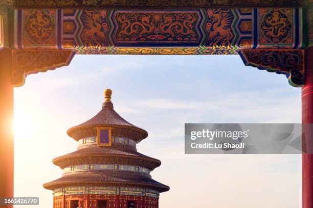 temple of heaven, beijing, china - himmelstempel stock-fotos und bilder