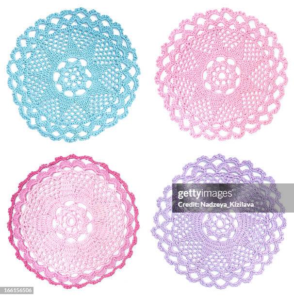 マルチカラーのヴィンテージ doilies - かぎ針編み ストックフォトと画像