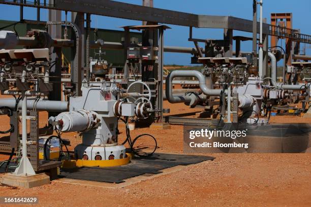 Lng Injection 69 Gorgon Lng Stock Photos, High-Res Pictures, and Images - Getty Images