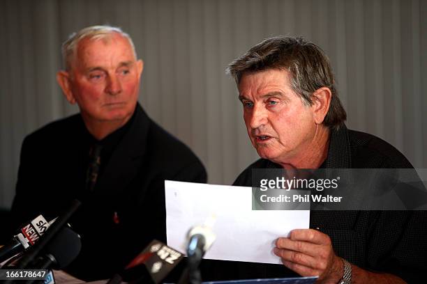 Des Thomas holds police documents alongside his brother Arthur Allan Thomas during a press conference at the Pukekawa Hall on April 10, 2013 in...