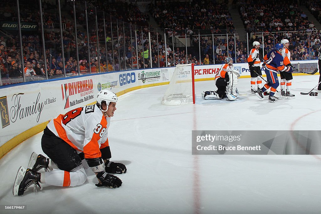 Philadelphia Flyers v New York Islanders