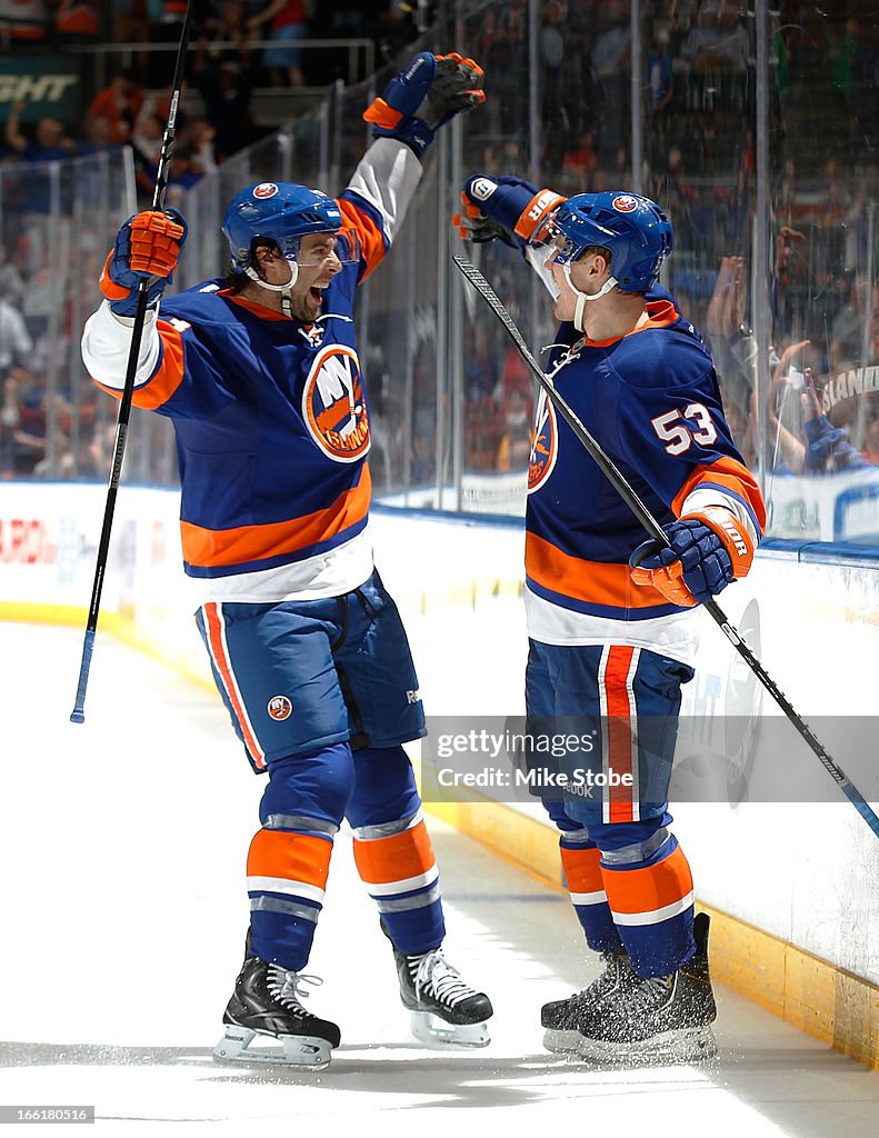 Philadelphia Flyers v New York Islanders