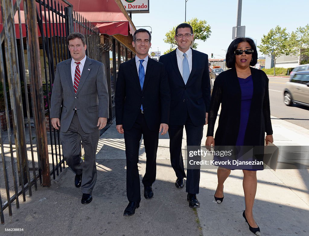 LA Mayoral Candidate Eric Garcetti Gets Endorsement From Former Rivals