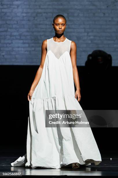 Harlem's Fashion Row to Introduce the Virgil Abloh Award at NYFW Show –  Pagulasabi News
