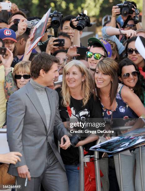 Actor Tom Cruise arrives at the Los Angeles premiere of "Oblivion" at Dolby Theatre on April 10, 2013 in Hollywood, California.