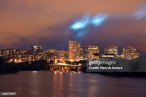 usa, virginia, arlington, city skyline at dusk - arlington virginia stock pictures, royalty-free photos & images