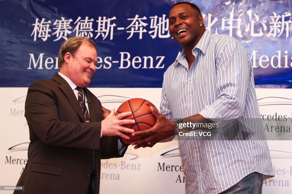 Former NBA Star Horace Grant Visits China